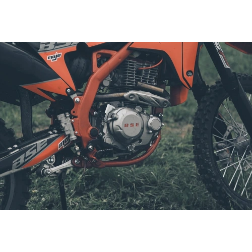 Мотоцикл кроссовый эндуро BSE Z11 1.0