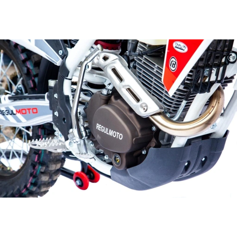 Мотоцикл кроссовый эндуро REGULMOTO DYNA