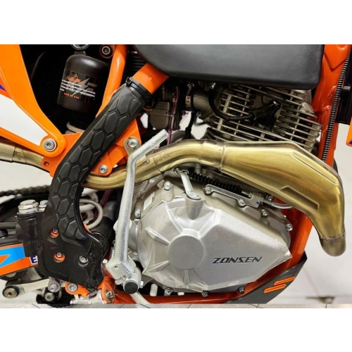 Мотоцикл BIZON Falcon A8 300 21/18 ENDURO