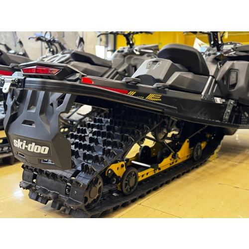 Снегоход BRP Ski Doo Tundra LE 600 Ace
