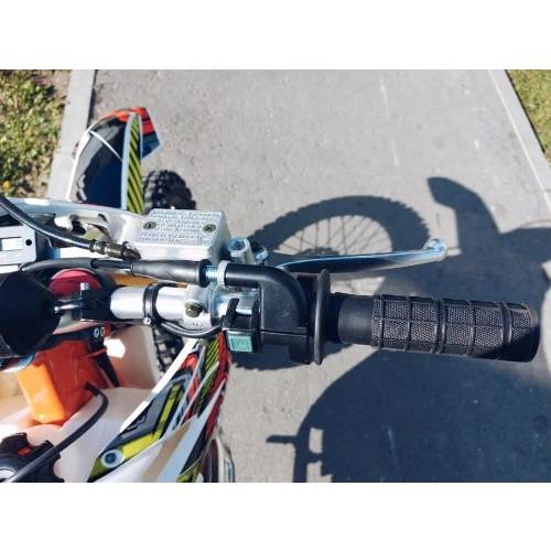 Мотоцикл кроссовый эндуро REGULMOTO Athlete 250 21/18 21166