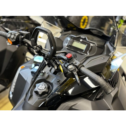 Снегоход BRP Ski Doo Tundra LE 600 Ace