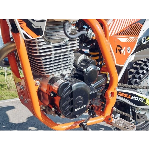 Мотоцикл кроссовый эндуро REGULMOTO Athlete 250 21/18 21166