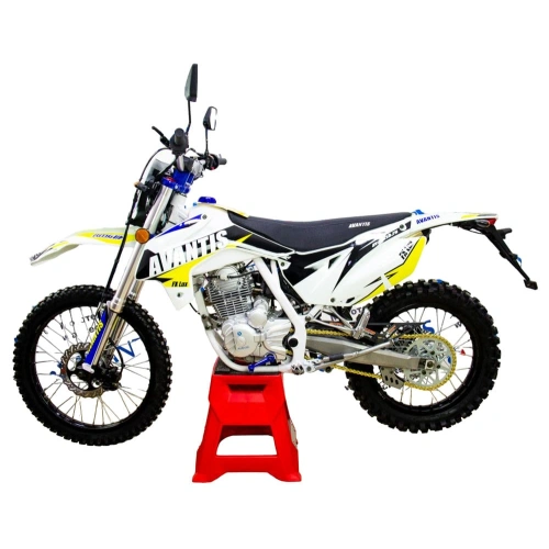 Мотоцикл кроссовый эндуро AVANTIS FX 250 Lux (172FMM, Возд.охл.) ПТС 2574780